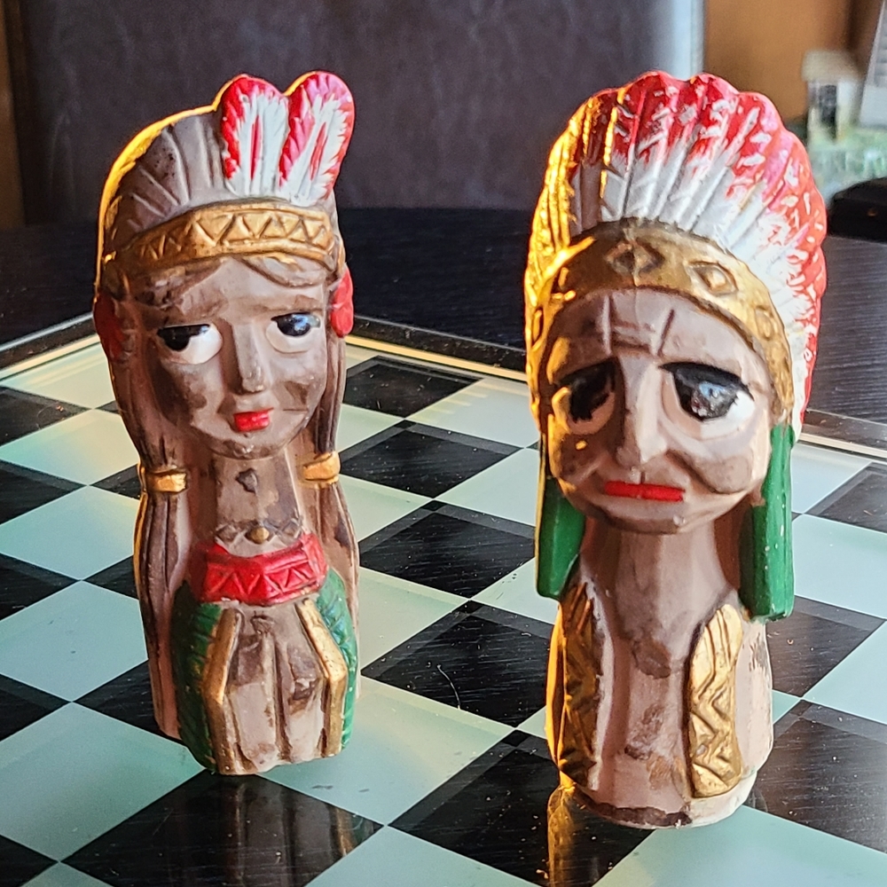 Native America Vintage salt. and pepper shakers